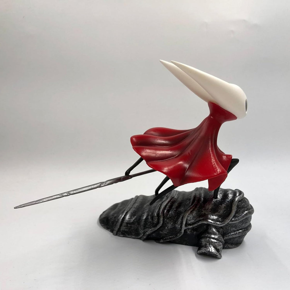 15Cm/6.5 Inch Hollow-Knight Character Collectible Figure Statue, Popular Action Figure, a Gift for Fans and Friends